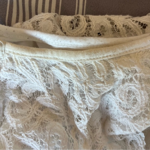 Philosophy lace zippered tank top - Picture 8 of 8